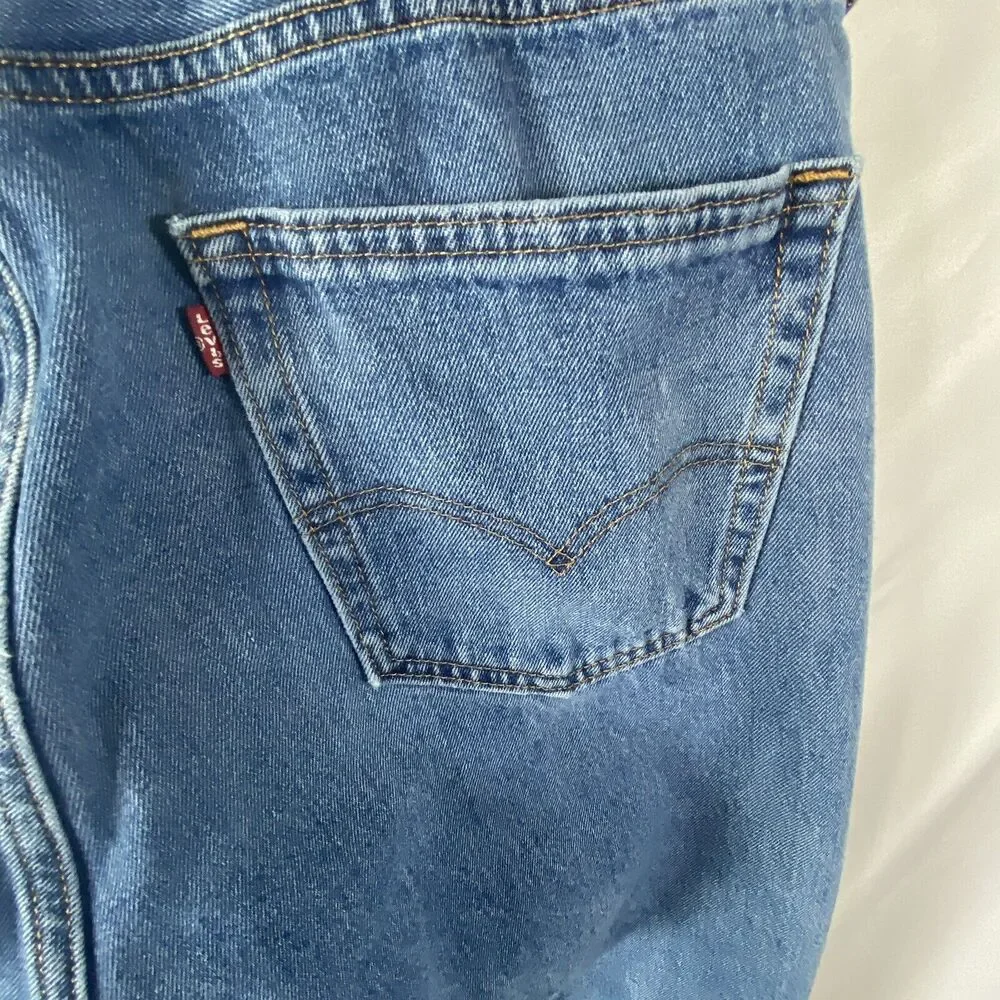 Levi's 505 Regular Fit Men's Jeans Medium Stonewash Straight Leg 38x29 505-4891